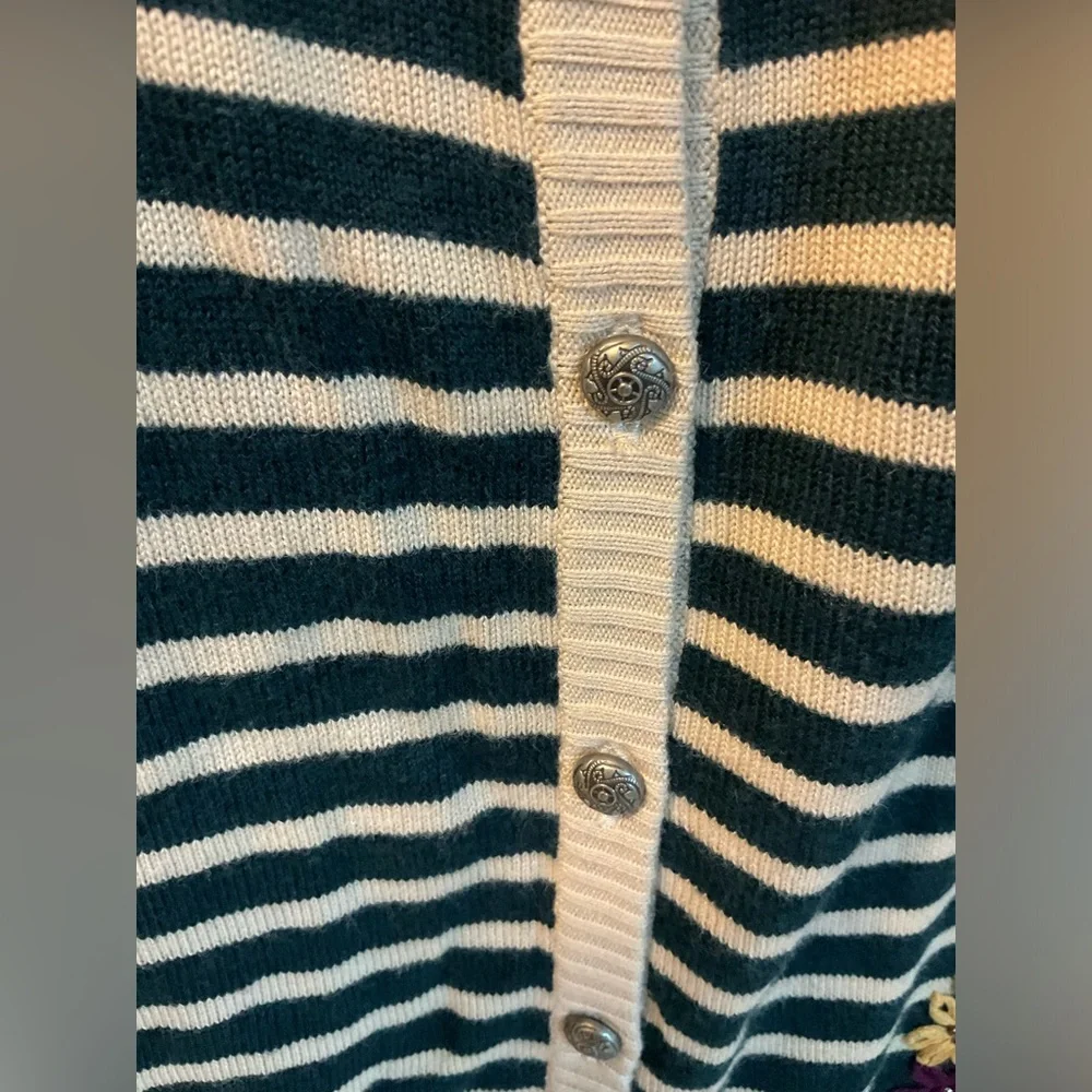 C. J. Banks. Cardigan stripped embroidered green size 1X NWT fall - Picture 4 of 5